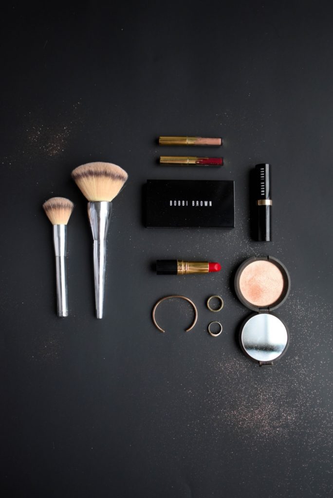 Make-up Kit Image